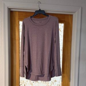 Athleta Long Sleeve Crew Top - Mauve Heather - super soft fabric.